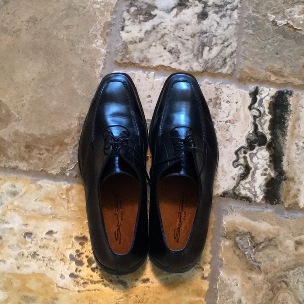 Men’s shoes